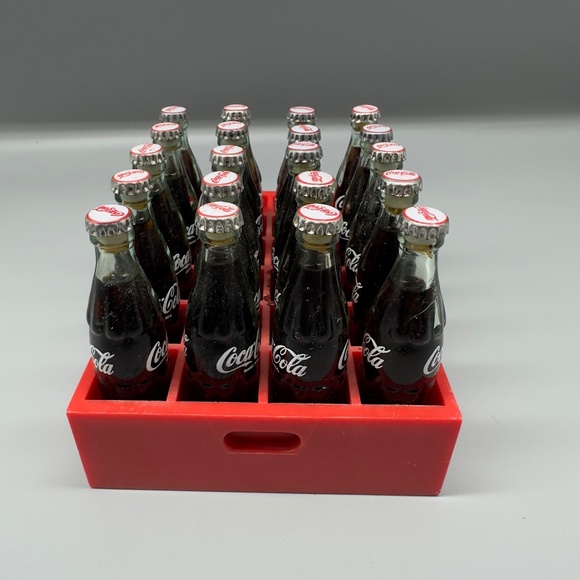 Vintage miniature coca cola glass bottles RARE - Picture 4 of 8